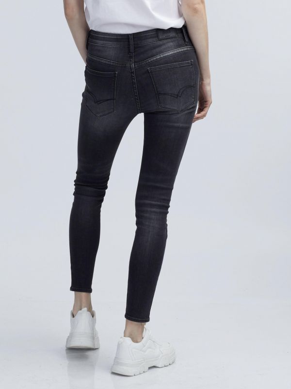 ג’ינס שחור בגזרה נמוכה RAVE