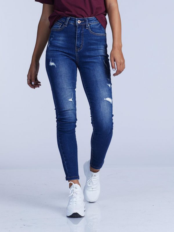 מכנסי ג’ינס LOLA כחול עם קרעים לנשים