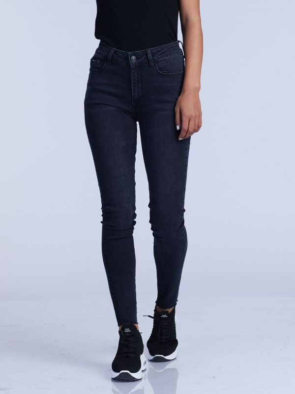 מכנסי ג’ינס RAVE SUPER שחורים לנשים