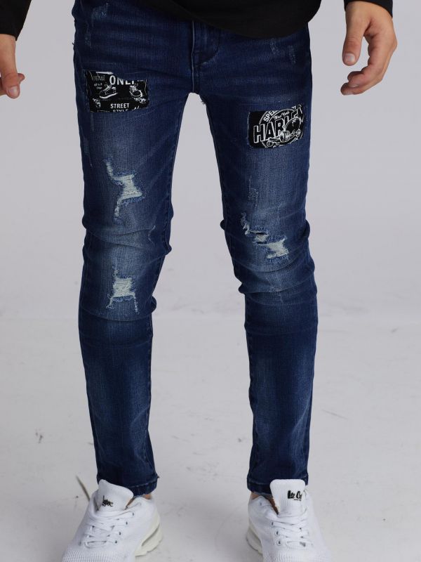 ג’ינס פצ’ים עם שפשופים