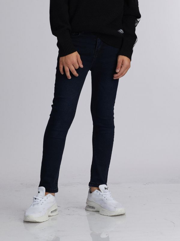 ג’ינס קלאסי חתיכי