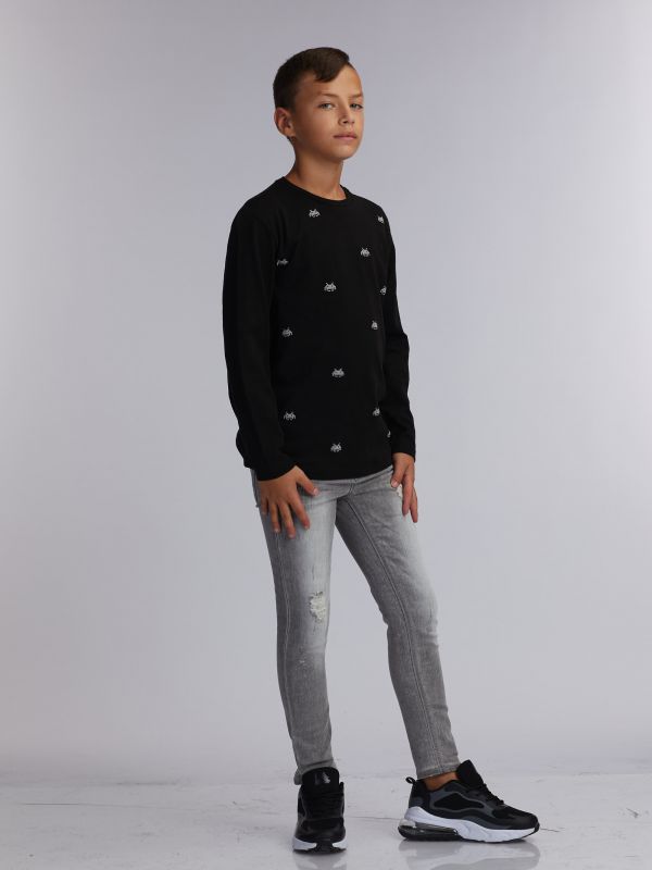 ג’ינס ג’וג אפור קרעים