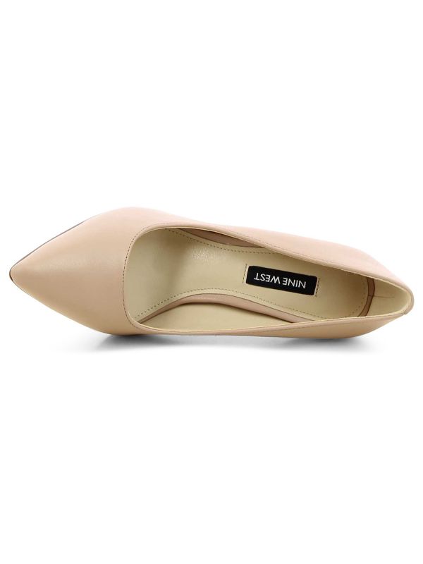 נעלי עקב סטילטו קלאסיות