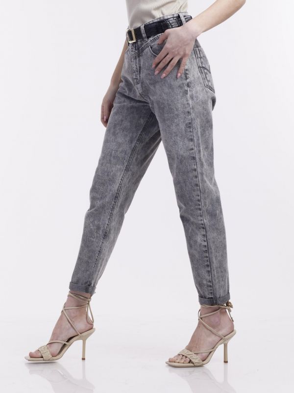 ג’ינס MOM אפור