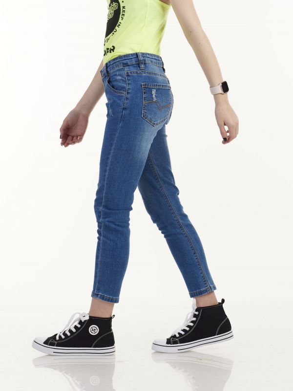 ג’ינס כחול אופנתי