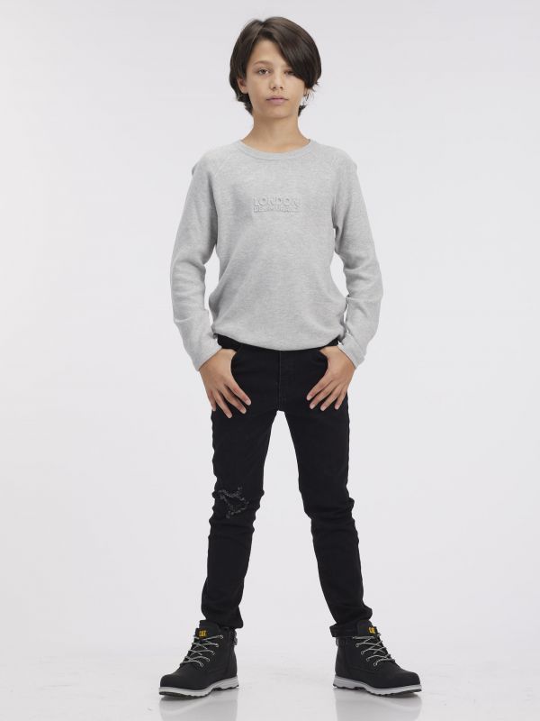 ג’ינס OSCAR שחור עם קרע ברך