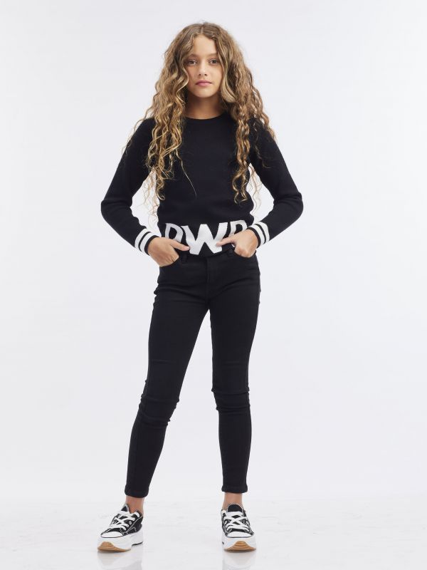 ג’ינס שחור קלאסי