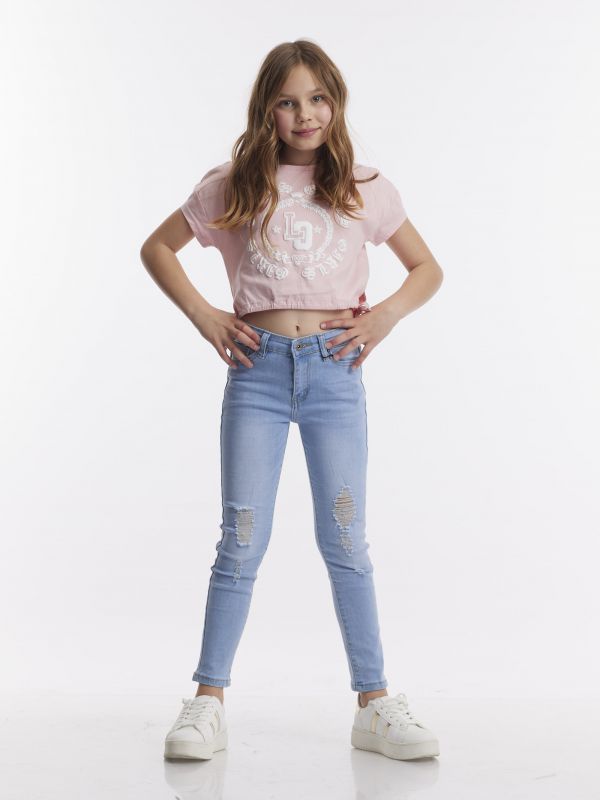 ג’ינס סקיני בהיר עם קרעים