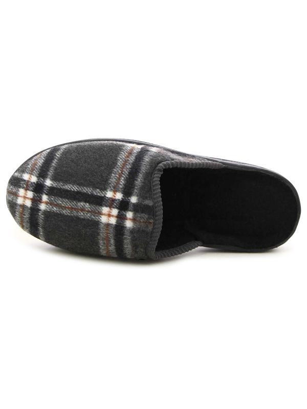 נעלי בית משובצות