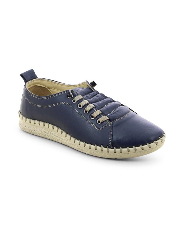 נעלי סניקרס קלאסיות