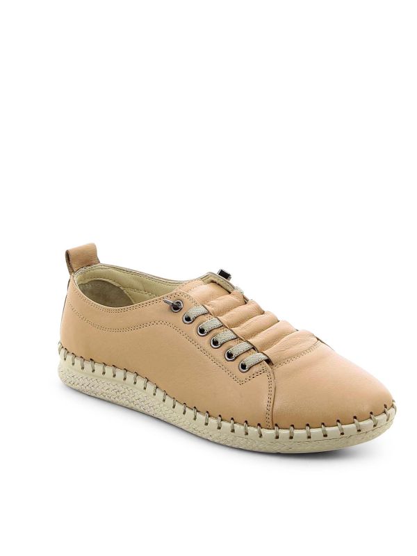 נעלי סניקרס קלאסיות