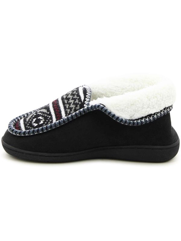 נעלי בית סרוגות