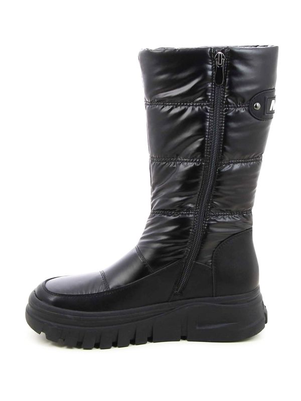 מגפיים במראה ניילון מנופח