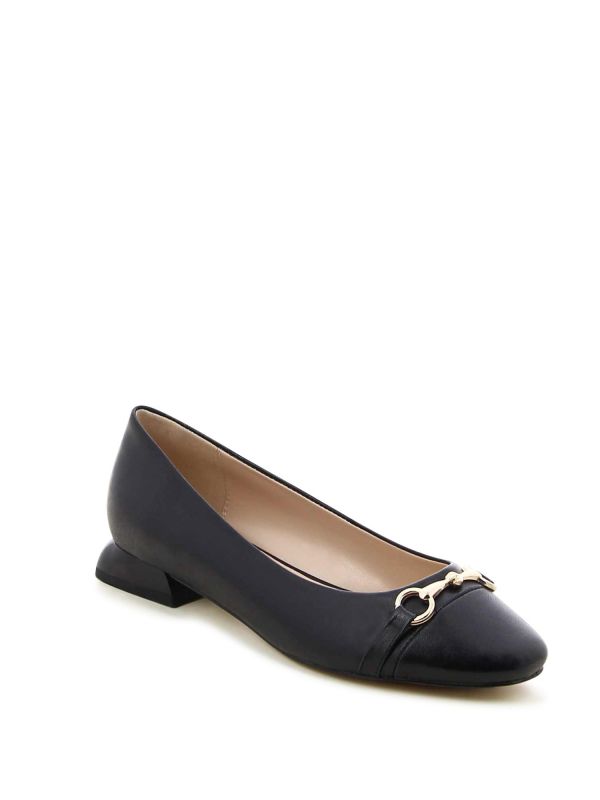 נעלי סירה עם עיטור מוזהב CAMILA