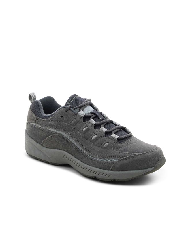 נעלי ספורט מעוצבות