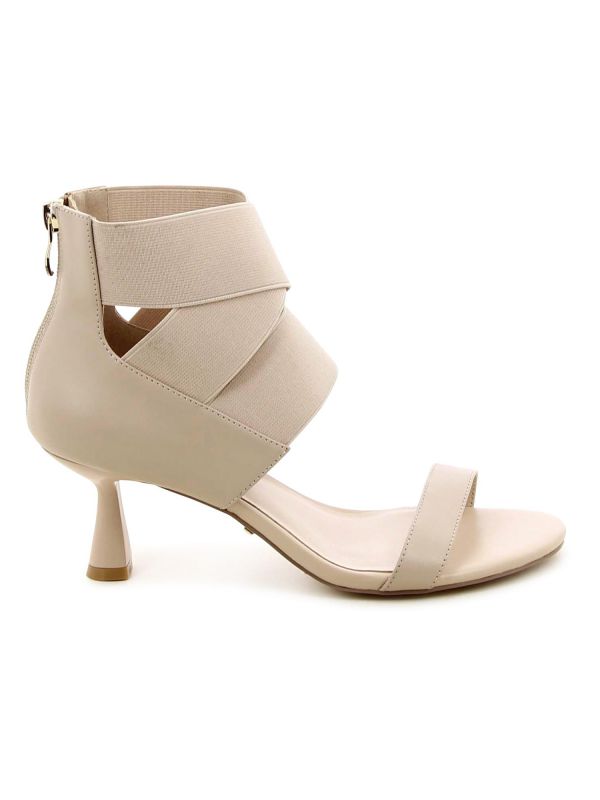 סנדלי עקב טרנדיים ELEANOR