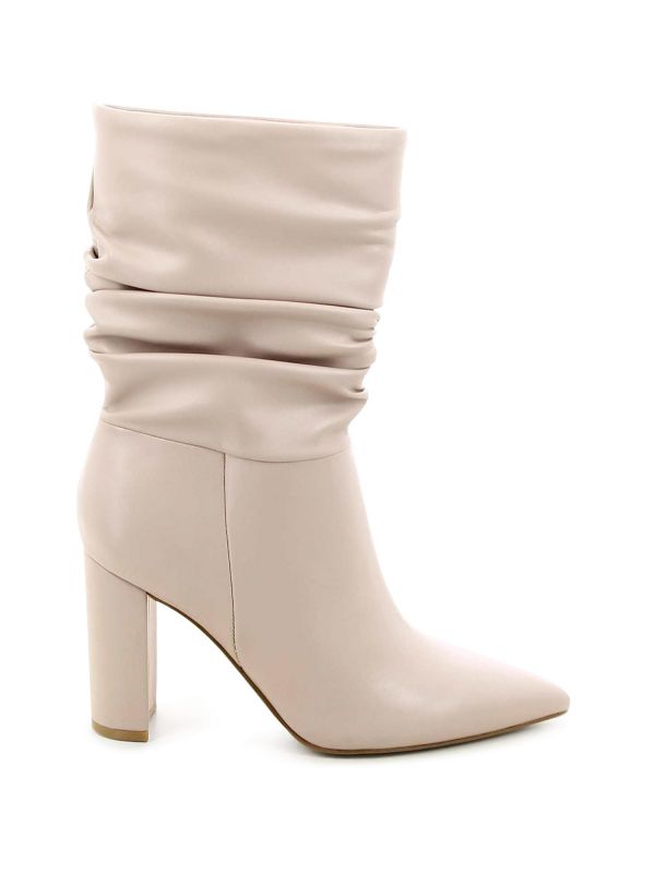 מגפוני עקב עם כיווץ