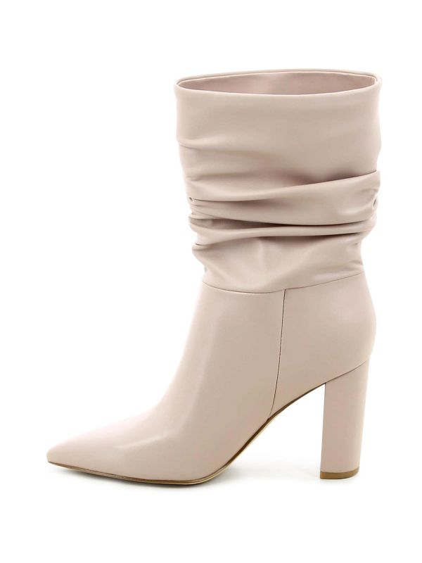 מגפוני עקב עם כיווץ