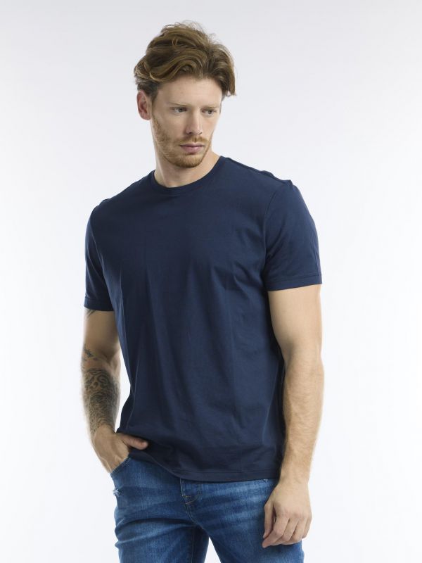 חולצת טי קז’ואלית חלקה