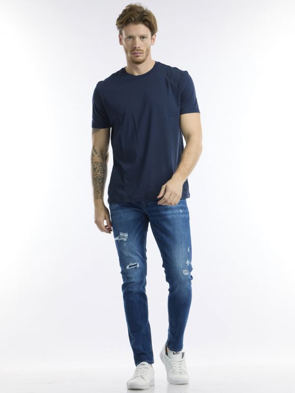 חולצת טי קז’ואלית חלקה