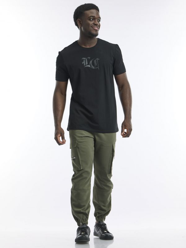 טי שירט עם הדפס מעוצב