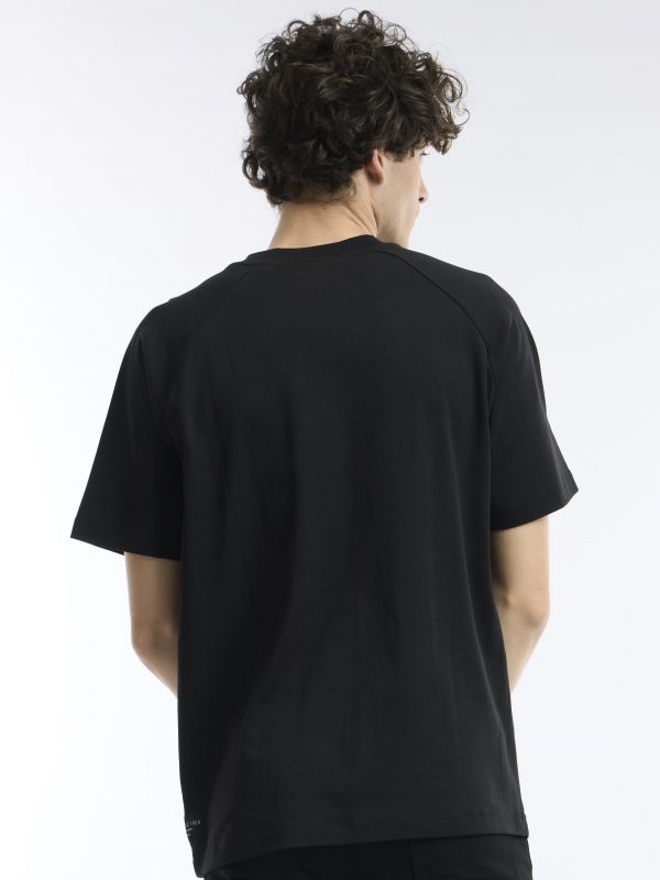 חולצת טי קז’ואלית