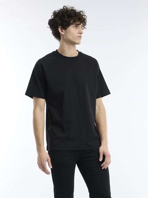 חולצת טי קז’ואלית