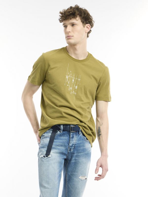 טי שירט קצרה עם הדפס אופנתי