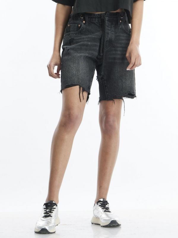 ג’ינס שורטס שחורים אופנתיים