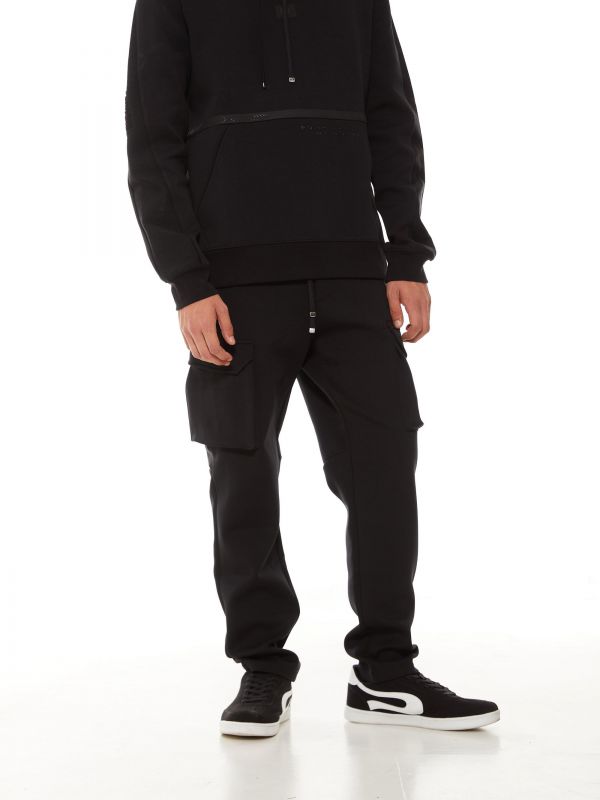 מכנסי קארגו עם כיסים מעוצבים