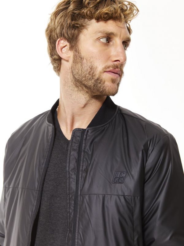 ג’קט ניילון בומבר