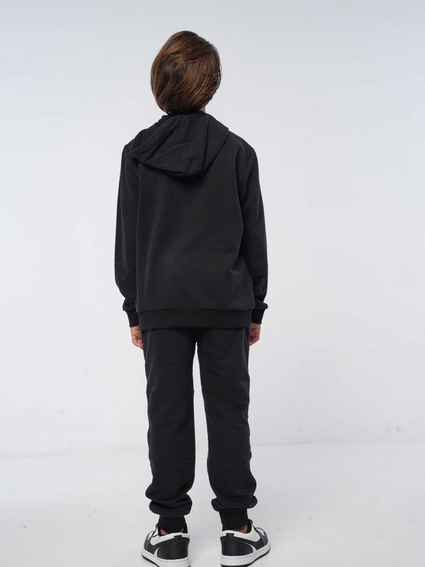 מכנסיים ספורטיביים צמודים לילדים