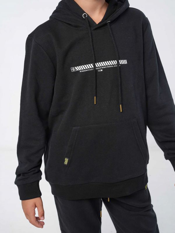 סווטשירט עם הדפס וקפוצ’ון