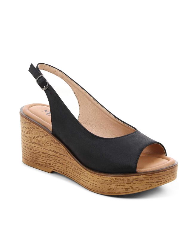 סנדלי פלטפורמה מעוצבים לנשים