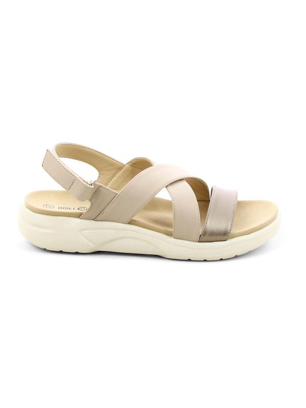 סנדלים קז’ואליים עם רצועות לנשים