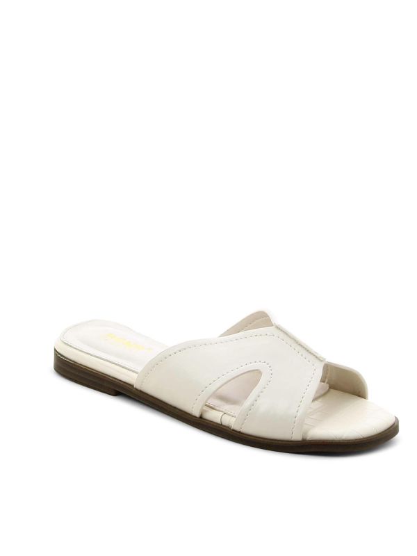 כפכפים שטוחים אופנתיים לנשים