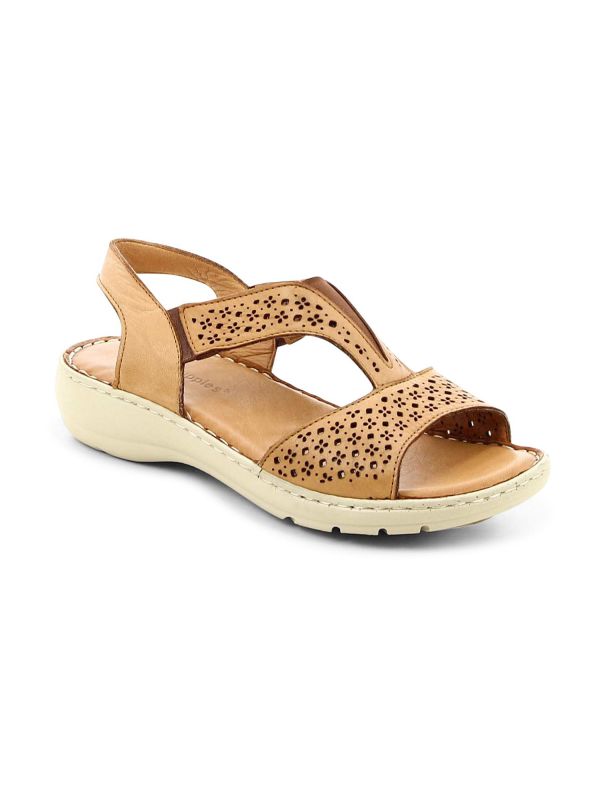 סנדלים עם עיטורים