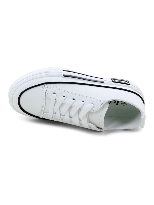 נעלי סניקרס גבוהות קלאסיות