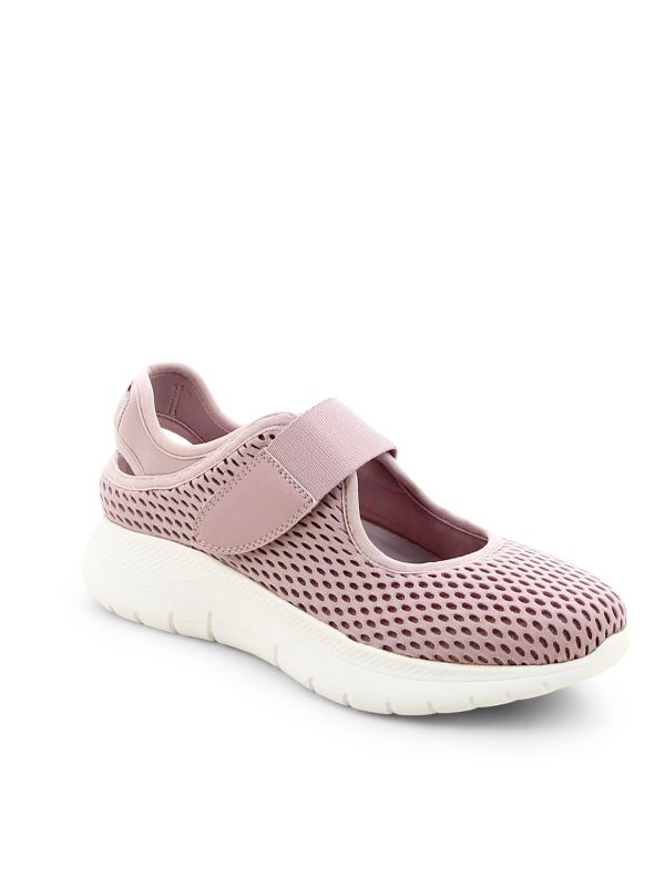 נעלי נוחות מחוררות