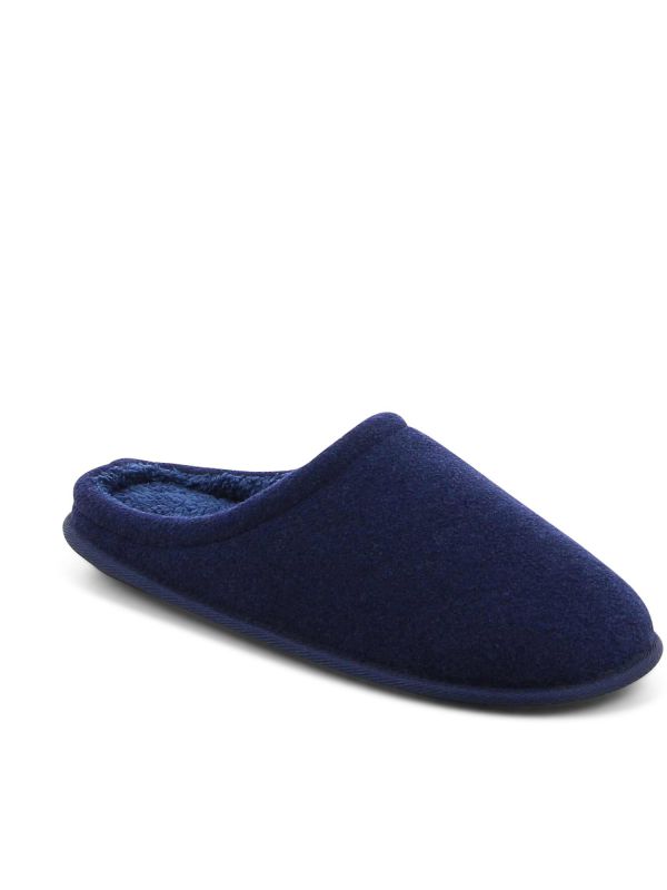 נעלי בית חלקות