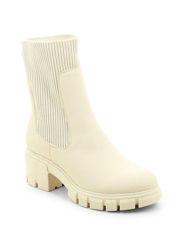 מגפונים אופנתיים עם עקב טרקטור