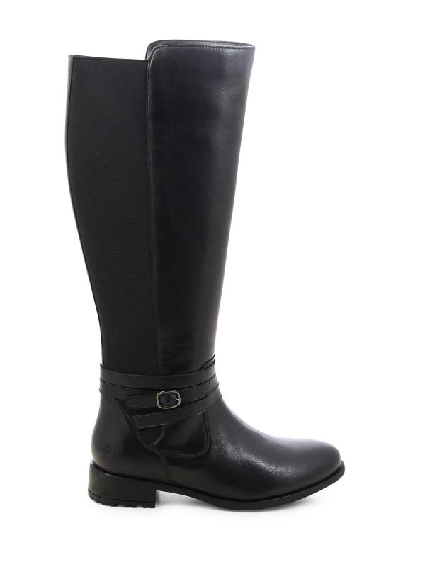 מגפיים עם רצועות צמודות