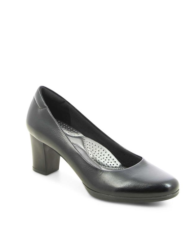 נעלי עקב קלאסיות