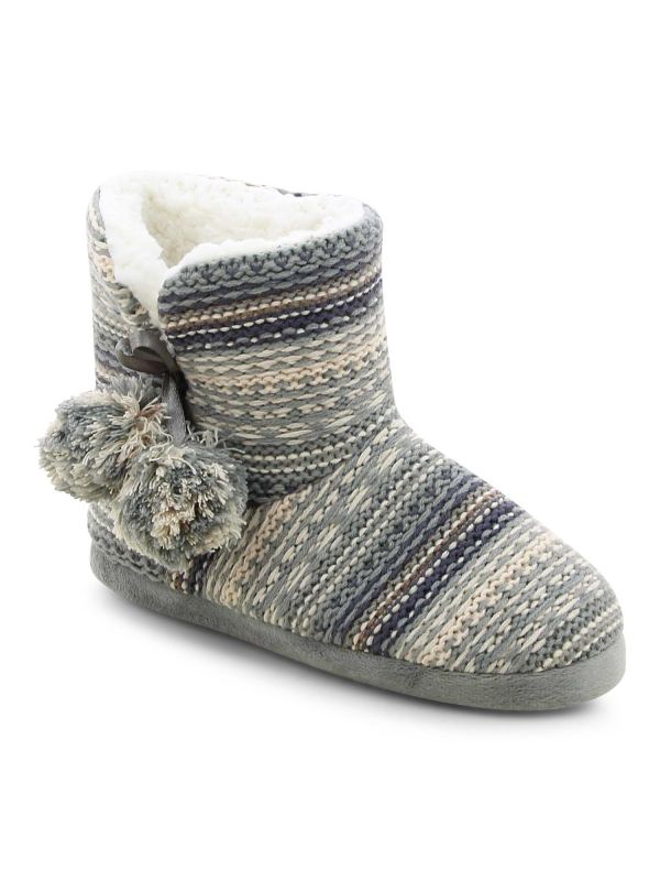 נעלי בית עם פונפונים