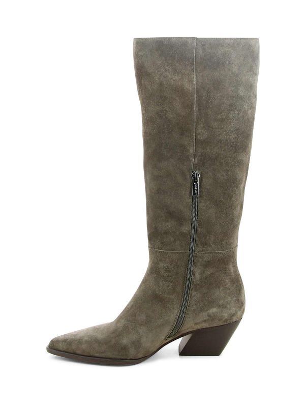 מגפי עקב במראה זמש