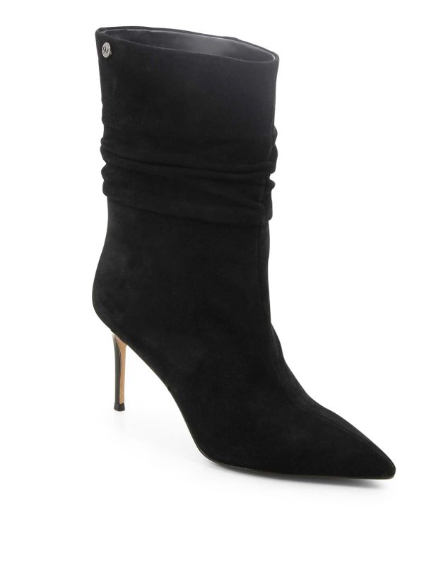 מגפוני עקב עם כיווצים