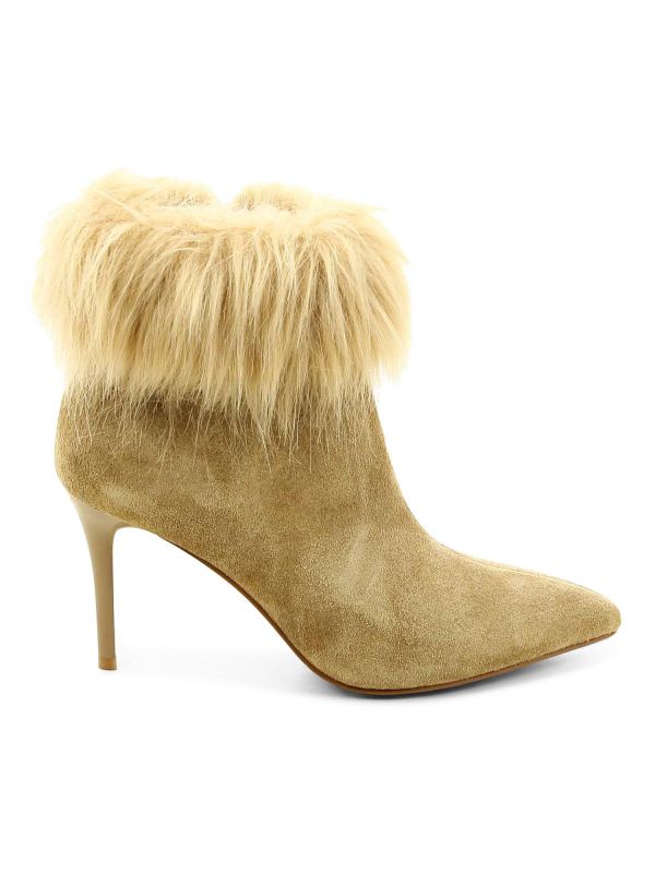 מגפוני עקב עם פרווה EVIE