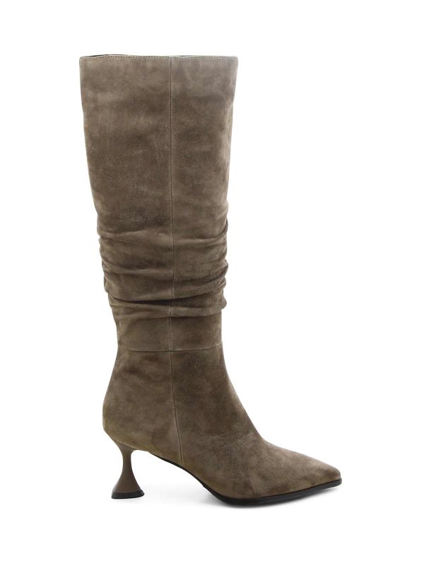 מגפי עקב עם כיווצים