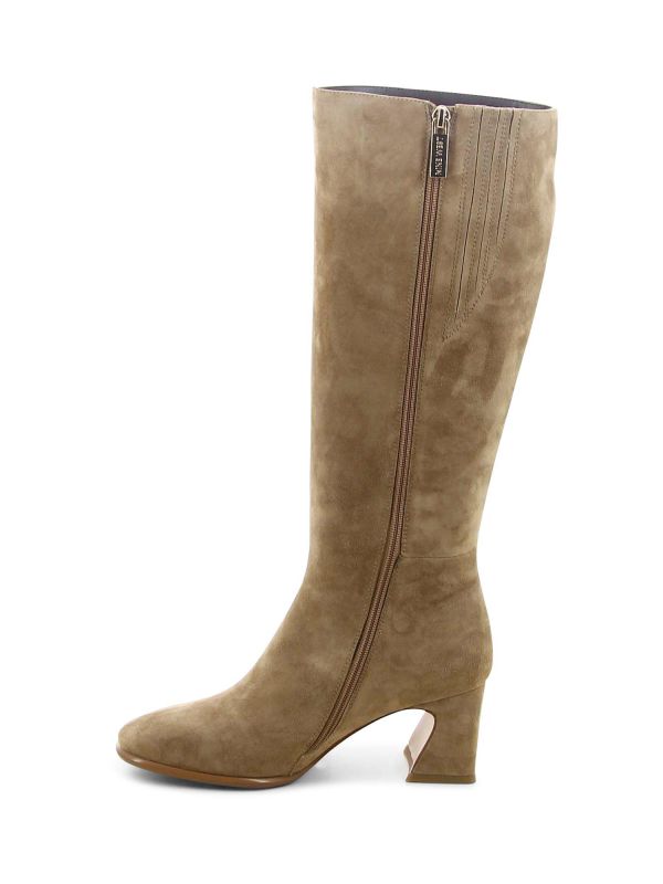 מגפי עקב קז’ואליים