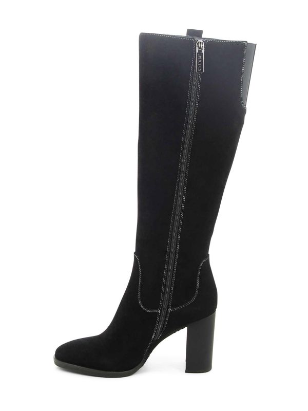 מגפי עקב קלאסיים